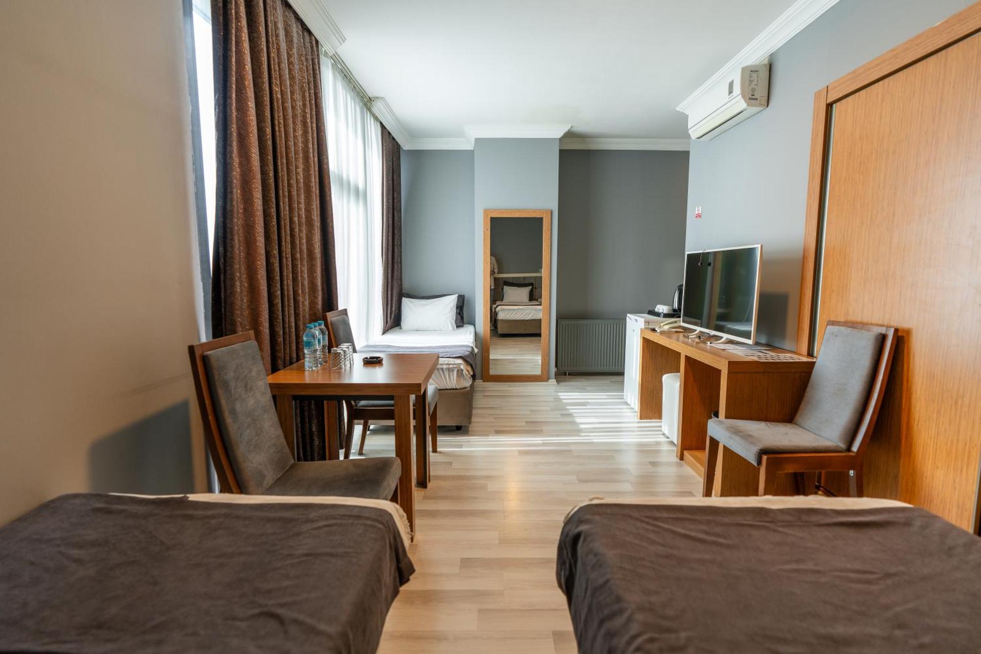 Emsa Palace Hotel Darıca Buitenkant foto